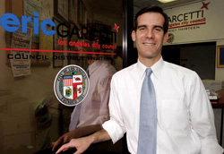 Garcetti, outside his office, has represented one of Los Angeles’ most densely populated districts since 2001 and says, “The constituents are starved for green space.” Photo: Courtesy Eric Garcetti ’92, ’93 SIPA